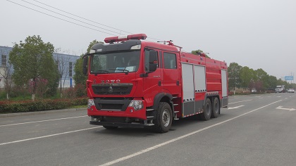 江特牌JDF5270GXFGP100/Z6型干粉泡沫联用消防车
