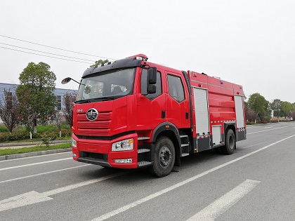 江特牌JDF5192GXFPM80/C6型泡沫消防车