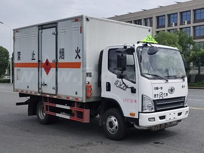 江特牌JDF5070XRQCA6型易燃气体厢式运输车