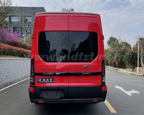 江牌牌JDF5050XYBJX6型运兵车 