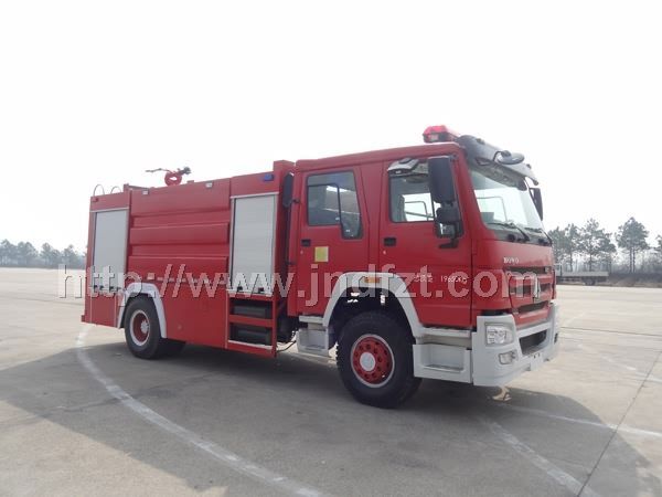 豪沃8吨水罐消防车（国四）